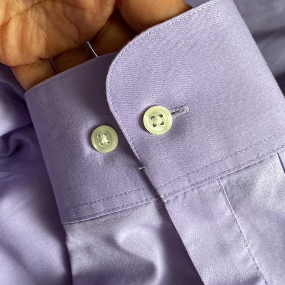 Van-Heusen Long Sleeve Botton Down Size L - Picture 4 of 4